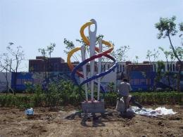 hj1718 不銹鋼雕塑-針線之魅_青島國際服裝城不銹鋼雕塑、石雕、玻璃鋼雕塑_濱州宏景雕塑有限公司